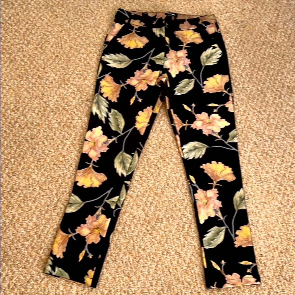 Fashion Nova black and metallic pants